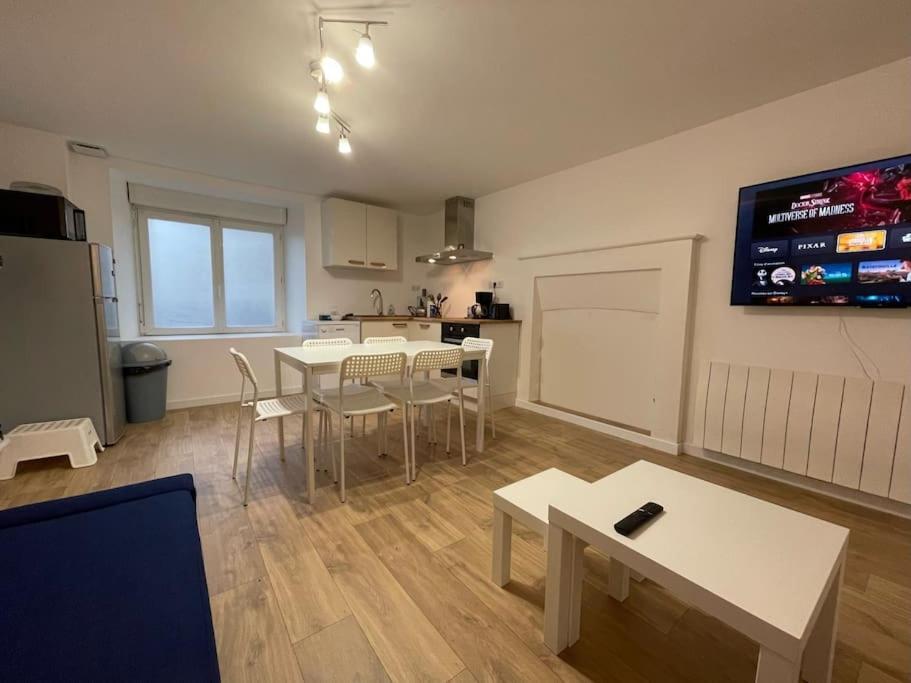 Charmante Maison A Evran Proche Dinan Et St Malo. Eksteriør billede