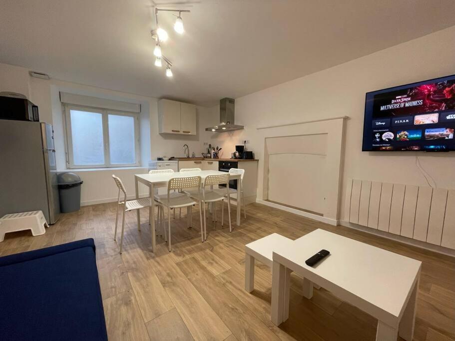 Charmante Maison A Evran Proche Dinan Et St Malo. Eksteriør billede